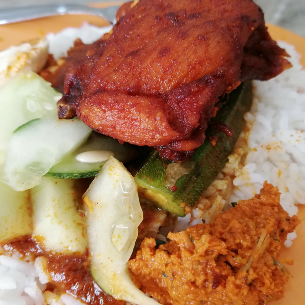 Nasi Ayam Merah (Nasi Ganja) @ Kedai Kopi Yong Suan